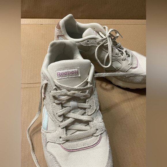 Reebok Women's GL1000 Running Shoes Chaulk‎ Mist Rose  Womens' Size 8.5 - Picture 6 of 9